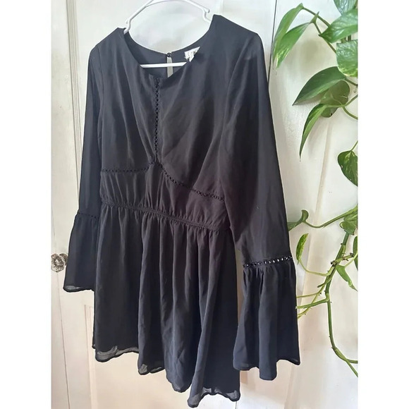 Speechless Women’s size medium Black dress - Picture 2 of 7